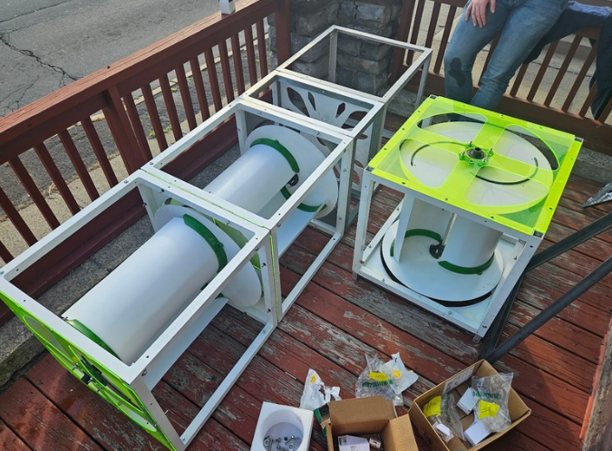 Assembling Gridleaf V1, showing modularity and shaft coupling mechanism